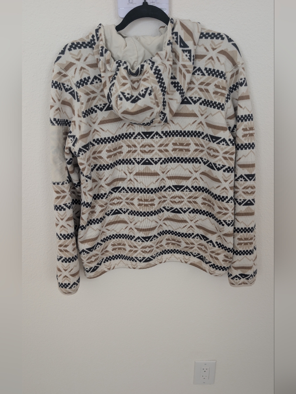 Columbia Women's Cream, Tan & Black Patterned Fleece Hoodie - Picture 7 of 11